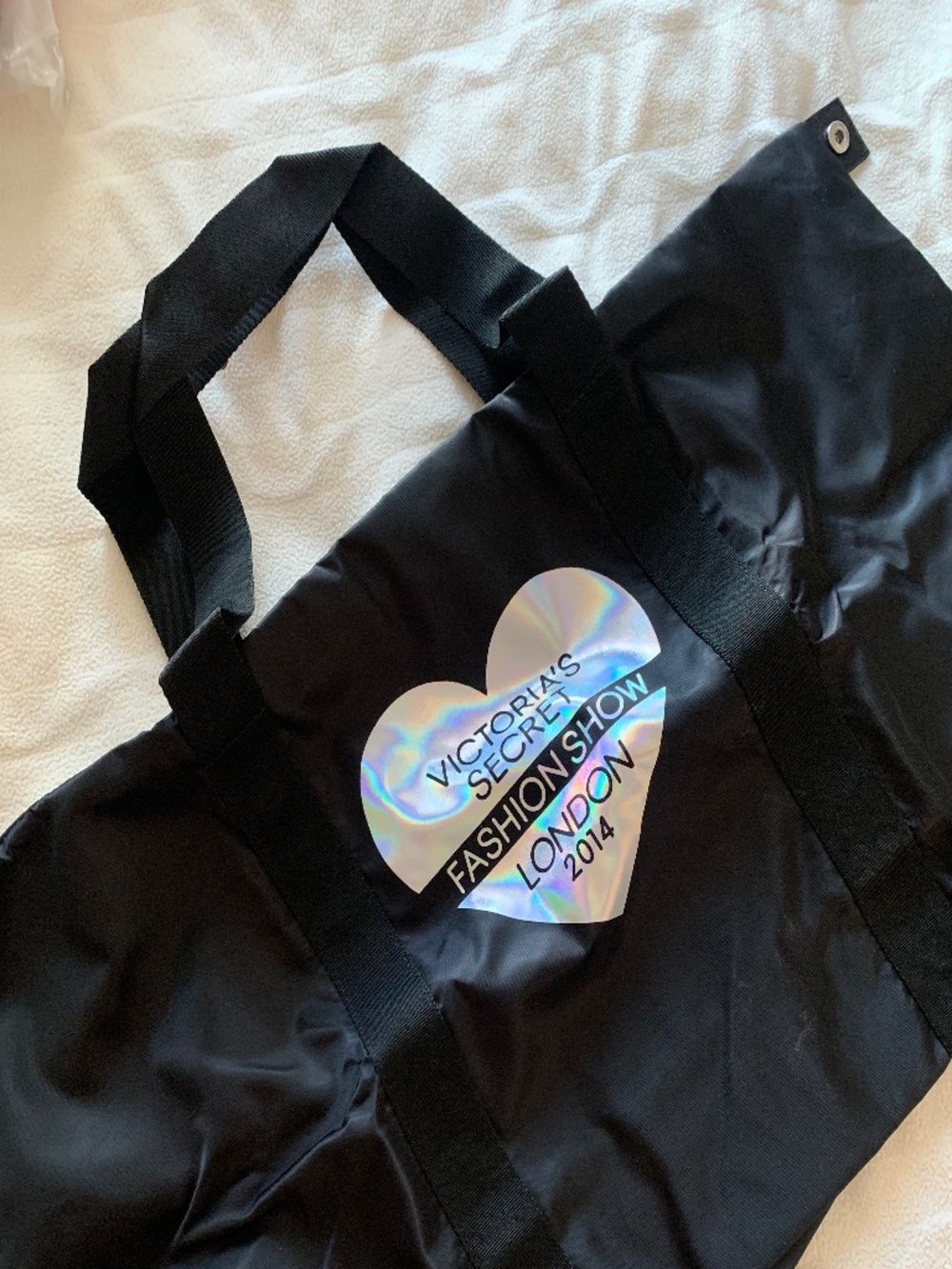 Victoria's Secret Fashion Show London 2014 Black Holographic Duffle Bag NWOT